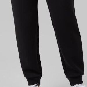 WOMEN'S SOFT VELOUR JOGGER